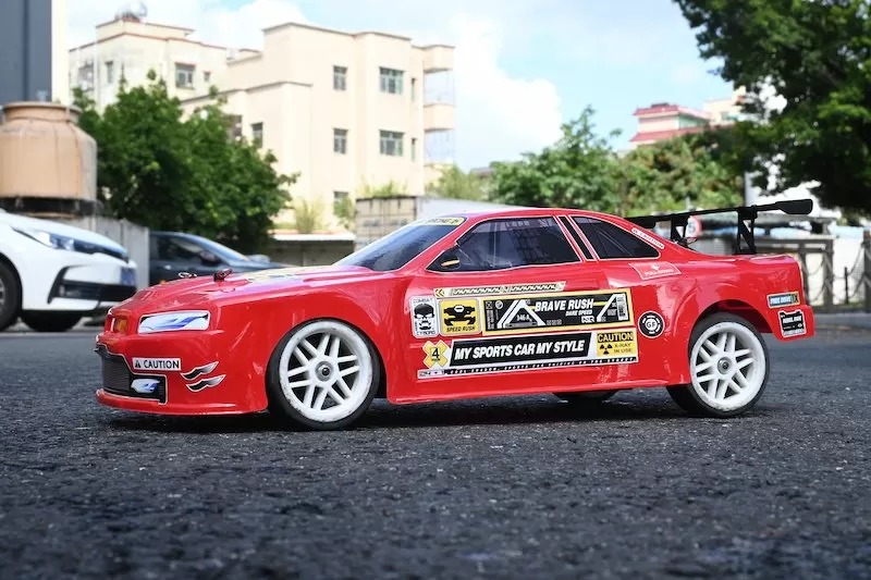10 Scale 4WD On-road Electric RC Drift 2.4G spazzolato ad alta velocità # RH1025D