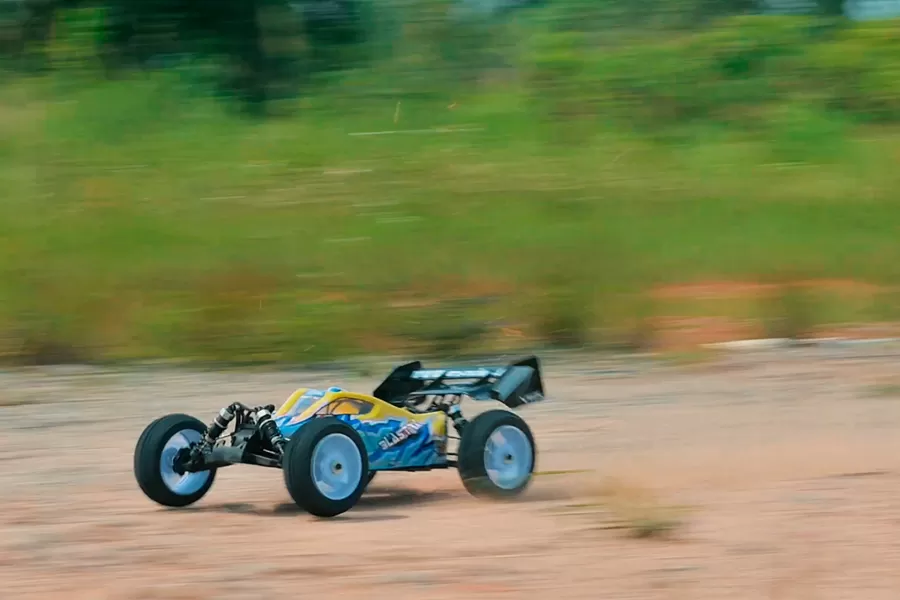 8 Scale 4WD Buggy elettrico RC fuoristrada 2,4 GHz spazzolato ad alta velocità RTR #RH815