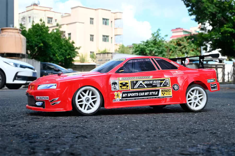 10 Scale 4WD On-road Electric RC Touring 2.4G Brushless ad alta velocità RTR # RH1026