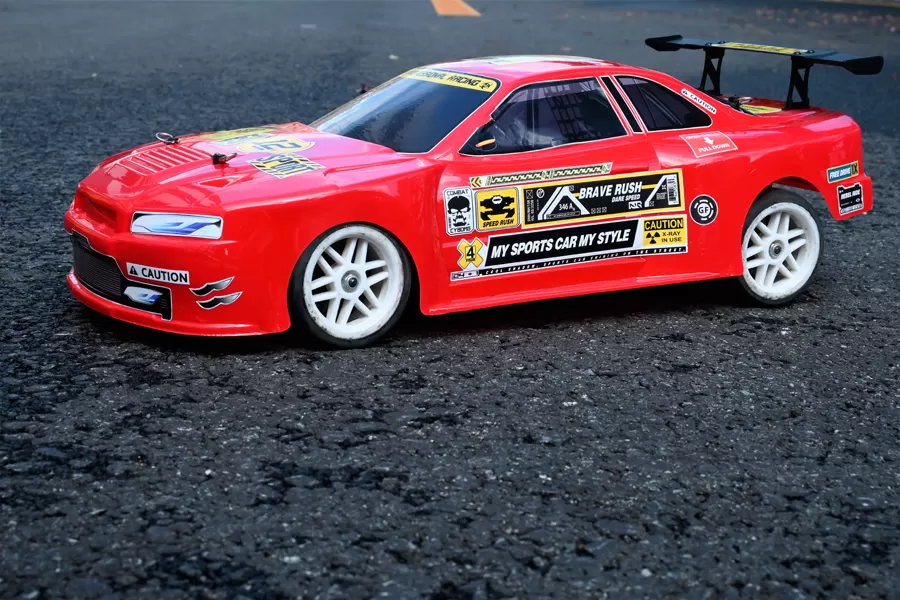 10 Scale 4WD On-road Electric RC Touring 2.4G Brushless ad alta velocità RTR # RH1026